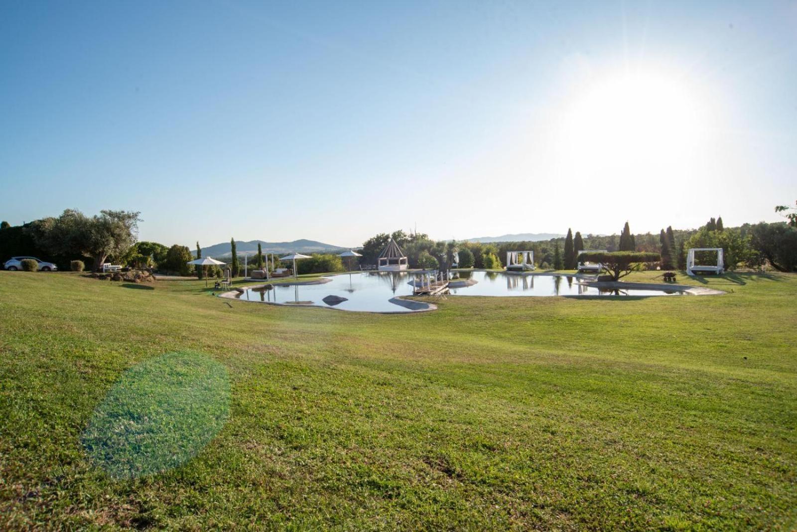 Agriturismo Cerrosughero Canino Eksteriør bilde