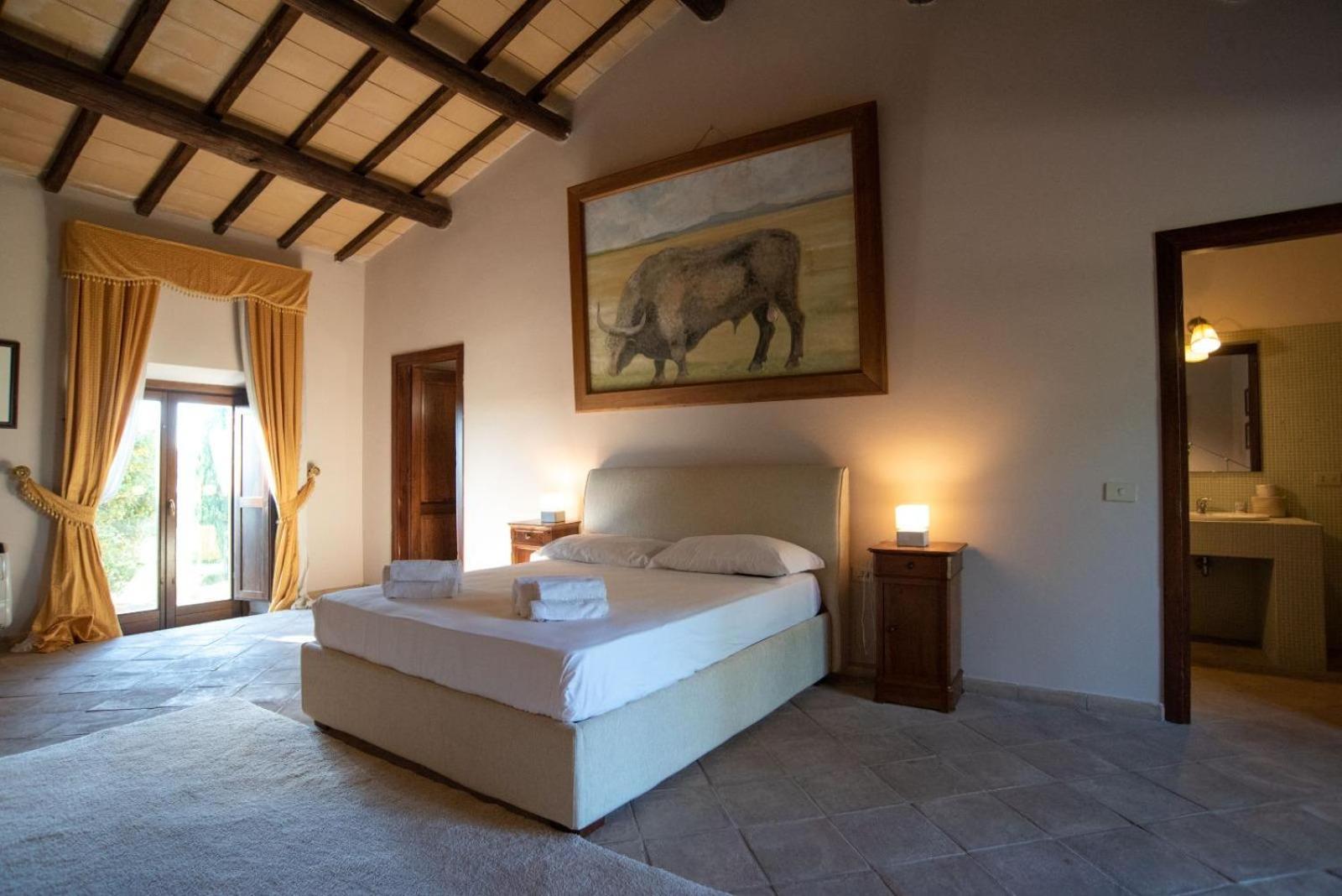 Agriturismo Cerrosughero Canino Eksteriør bilde