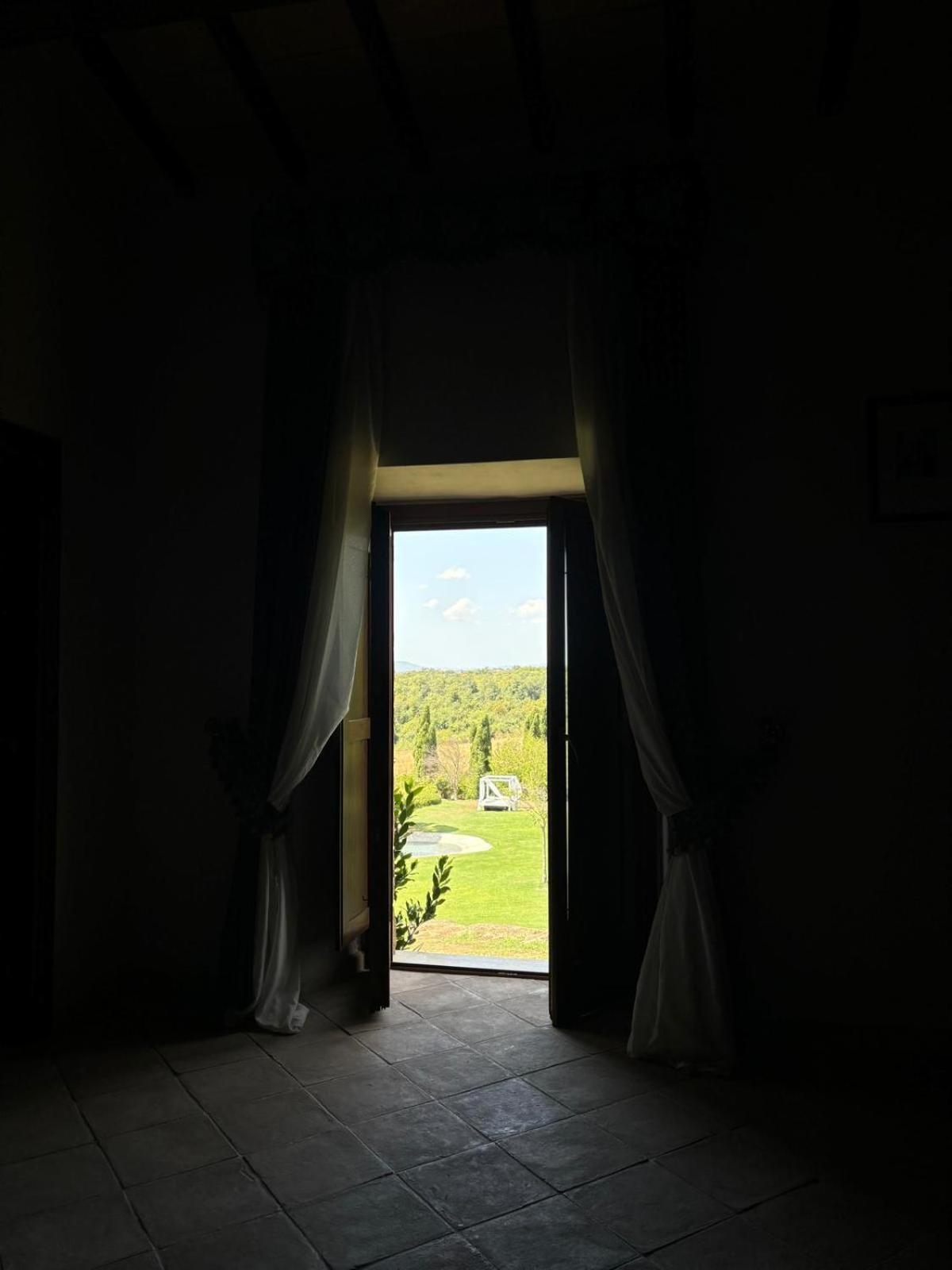 Agriturismo Cerrosughero Canino Eksteriør bilde